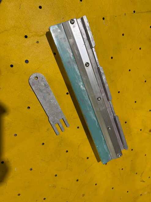 Used 16" Double Squeegee