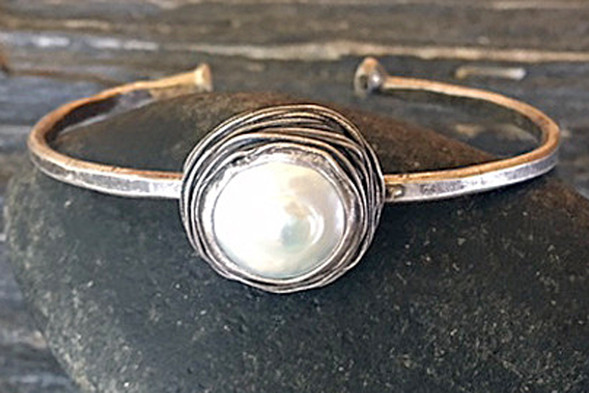 Shadow Nest Pearl Cuff 