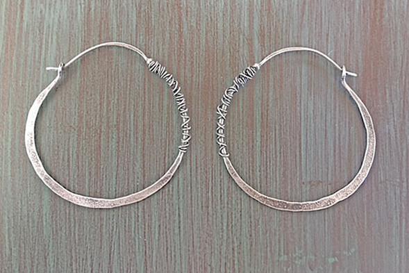 Lunar Hoop