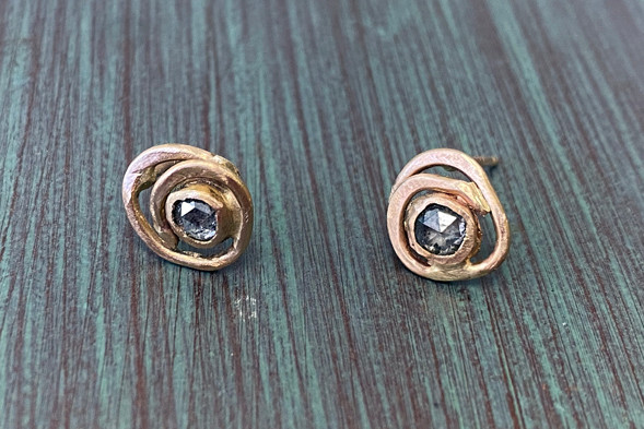 Radiance Studs