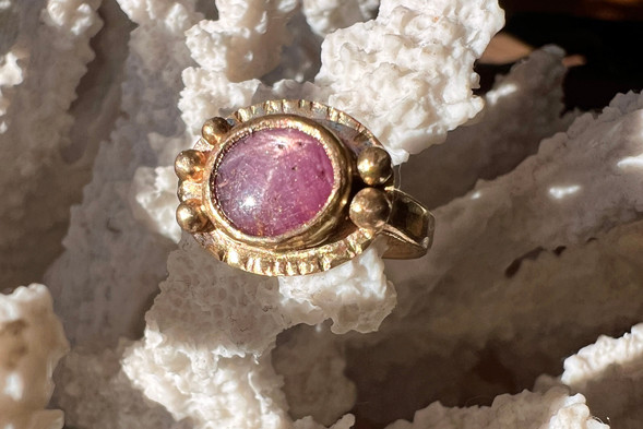 Aura Caviar Ring