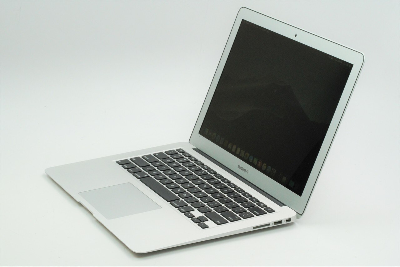 MacBook Air 13インチMid2012 SSD256GB/8GB/i7 MacBook Air 13inch Mid 2012 i7 8GB 256GB
