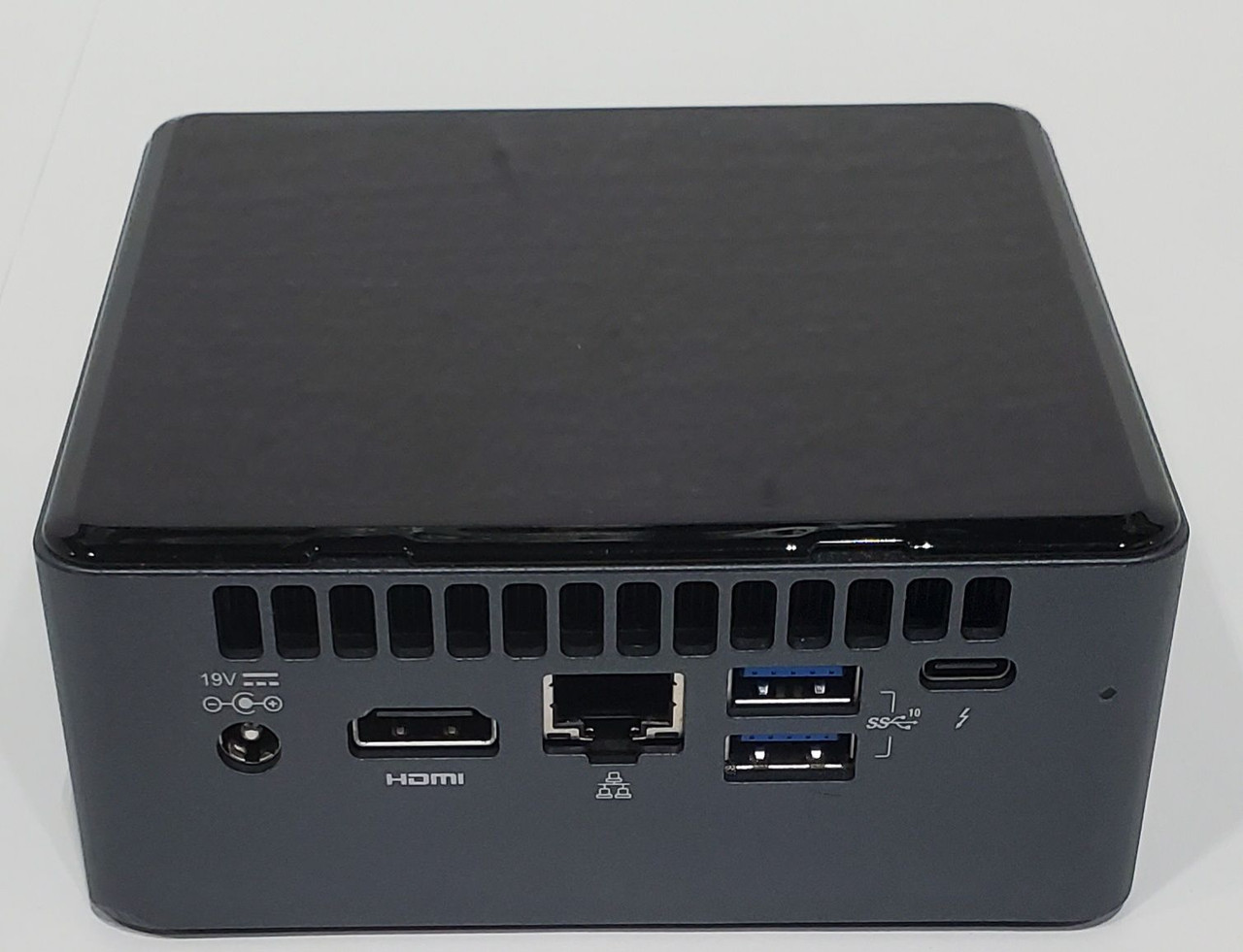 Intel NUC BOXNUC8i3BEH1 Mini Computer NUC8BEH / 16GB DDR4 Ram / 256GB M.2  SSD / No OS