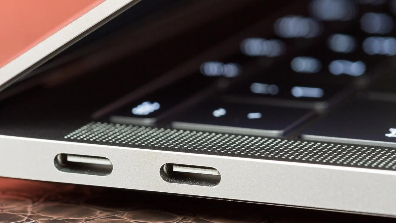 Apple MacBook Pro 13