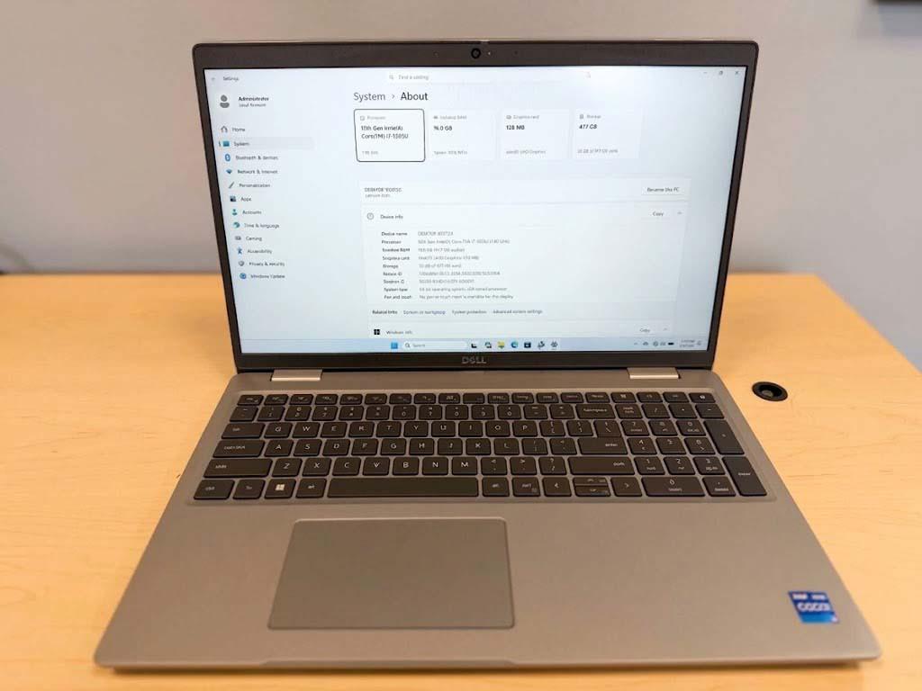 Dell Latitude 5530 12th Gen Intel Core i7-1265U Laptop