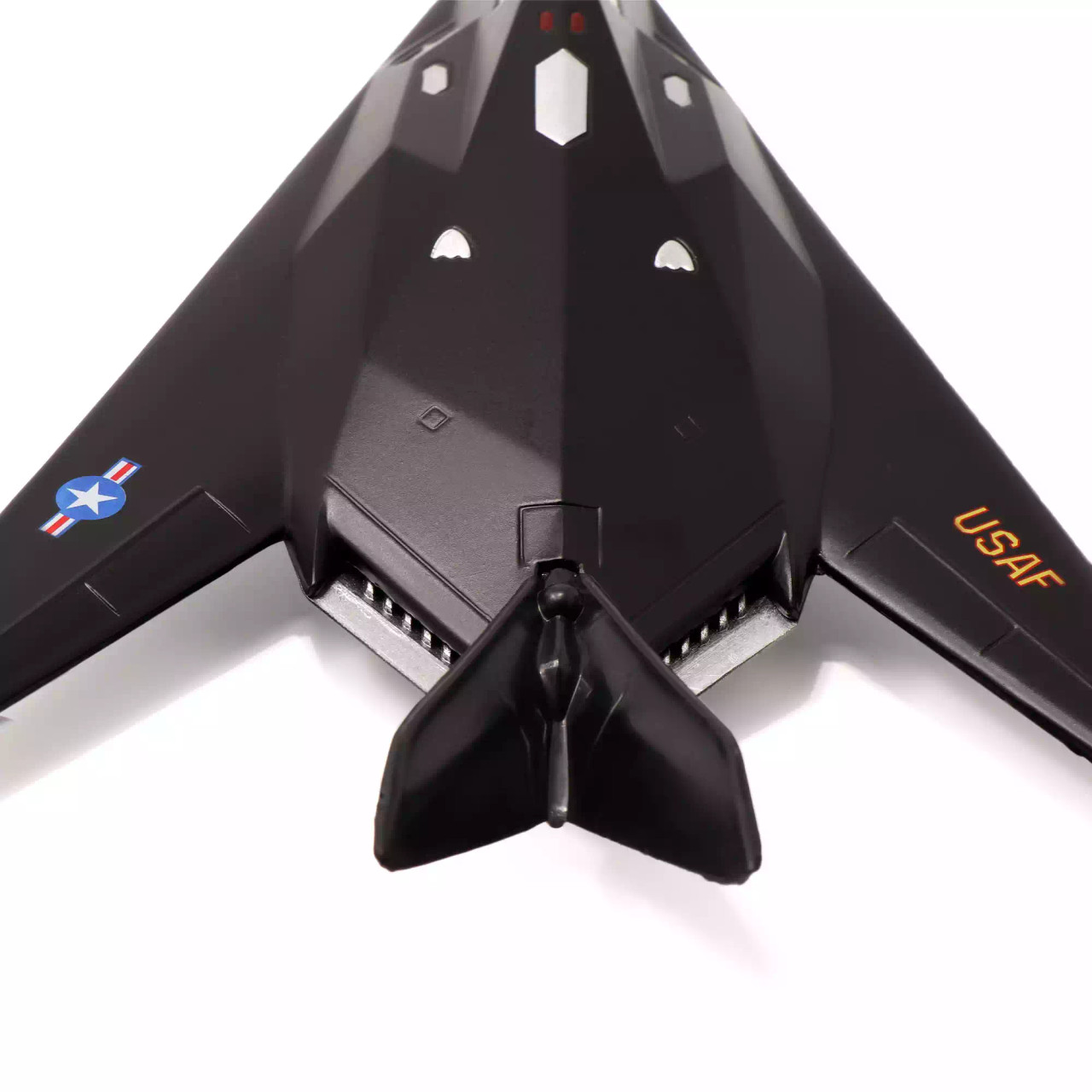 F-117A NIGHTHAWK FIGHTER PLANE 9