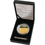  SoG 05 Ltd. Ed. Medallion - Retreating with Honour The Stunning Sands of Gallipoli 2005 release Retreating with Honour Limited Edition Medallion from the military specialists. After nine months defiantly defending a hopeless position the Anzacs decide