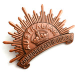  Rising Sun Hat Badge 1902 Edition 2nd This high quality replica of The second Australian Army Rising Sun Hat Badge from the military specialists. The second Rising Sun Hat badge is from April 1902 added a scroll with the words 'Commonweal