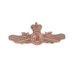  Engineering Officer Brass Badge Large Order the Engineering Officer Brass Badge today from the military specialists. Available in a large size, this badge is perfectly sized and features two butterfly clutch pins to make it ready for wear