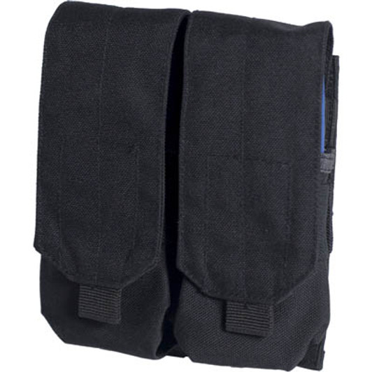 Double Rifle Pouch BK Double Rifle Pouch in black from the military specialists. The Double AUG carrier holds up to four STYER AUG style 30 round magazines. Featuring double webbing straps for secure storage. Double Rifle Pouch BK Double Rifle Pouch in black from the military specialists. The Double AUG carrier holds up to four STYER AUG style 30 round magazines. Featuring double webbing straps for secure storage.