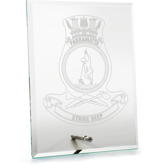 HMAS Parramatta (IV) Everest Glass Award in Gift Box