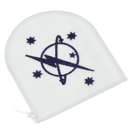 Communication Information Systems Badge White Order the Quality Communication Information Systems Badge in White now from the military specialists. Perfectly sized, this badge has embroidered details ready for wear. Order now. Specifications: Mat Communication Information Systems Badge White Order the Quality Communication Information Systems Badge in White now from the military specialists. Perfectly sized, this badge has embroidered details ready for wear. Order now. Specifications: Mat