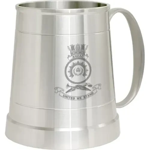 HMAS Anzac Pewter Tankard HMAS Anzac crest Engraved on a traditional pewter tankard from Military Shop. Order online now. This stylish tankard is a brilliant addition to your trophy shelf or pool room.