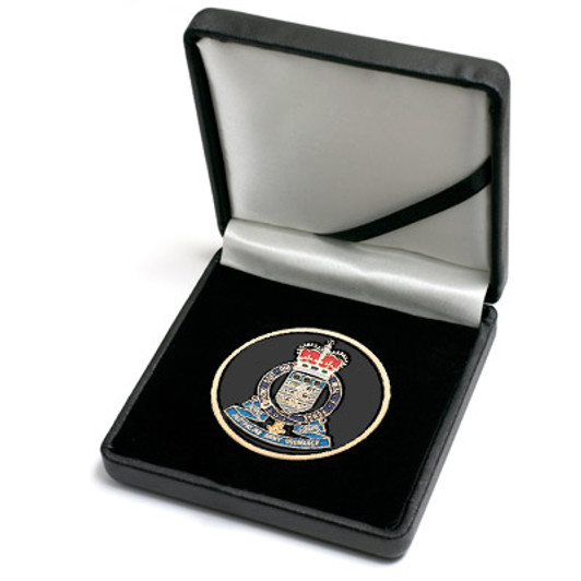 RAAOC Medallion In Case Superb Royal Australian Army Ordnance Corps (RAAOC) 48mm medallion presented in a leather look gift box. Order now, the block is presented in a form cut gift box making it perfect for awards, presenta