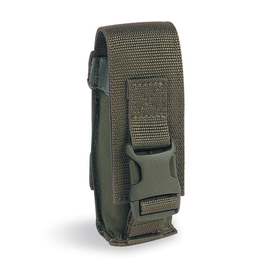 Tasmanian Tiger Tool Pocket S-Olive Useful small pouch for knifes, multi tools, flashlights, etc. Flap locked with quick-release buckle Can be carried horizontally or vertically MOLLE system Needs one MOLLE loop Measurments: 10 x 4 x 1.