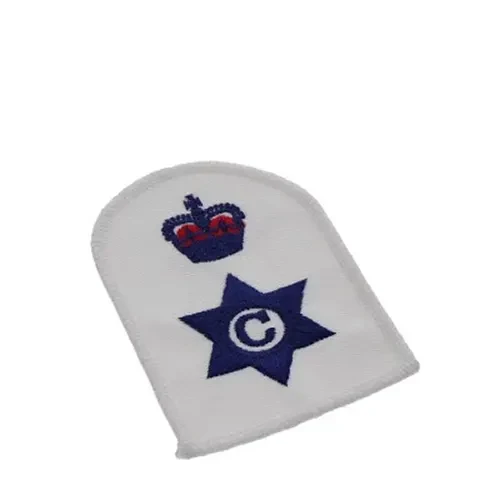 Cook Petty Officer Badge White Order the Quality Cook Petty Officer Badge White now from the military specialists. Perfectly sized, this badge has embroidered details ready for wear. Order now. Specifications: Material: Embroidered