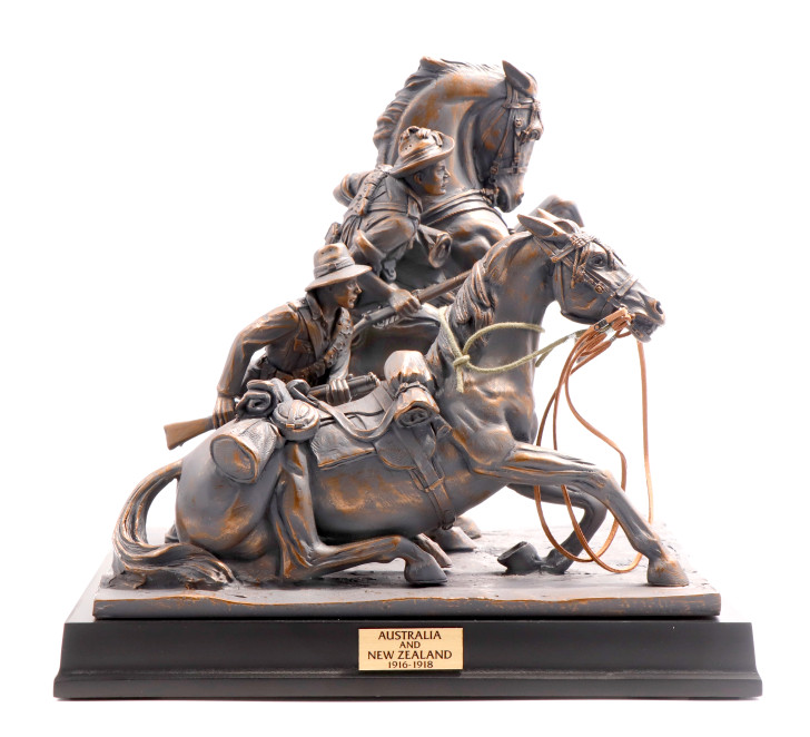 Desert Mounted Corps Limited Edition Figurine This limited edition cold cast bronze figurine honours the bonds of the Desert Mounted Corps of Australian and New Zealand soldiers who died in service or were killed in action in Egypt, Palestine and