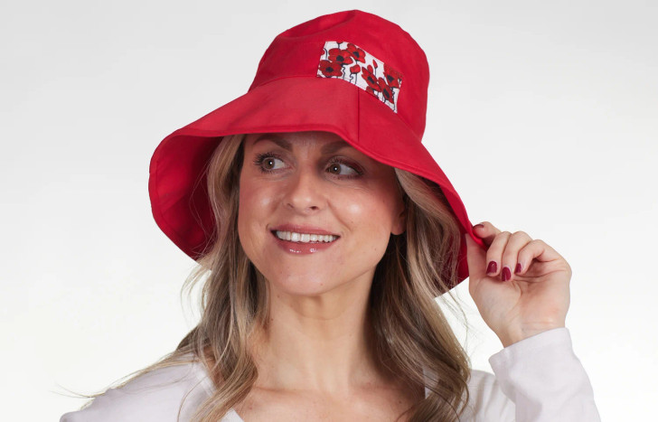 Poppy Mpressions Fields of Poppies Beach Hat A beautiful Poppy Mpressions Beach Hat featuring wonderful nods to art and remembrance.  This fantastic wide-brimmed hat is the perfect addition to your next beach day or trip out. This high-quality o