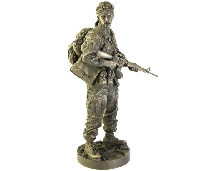 Naked Army SASR Trooper Vietnam Bronze Figurine Naked Army SASR Trooper Vietnam Bronze Figurine SAS Historical Foundation proudly present this representation of an SASR trooper from the Vietnam War. Force elements of the Special Air Service Regiment (SASR) were committed to the Vietnam War from