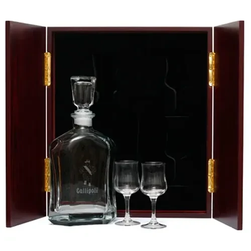 Gallipoli Company Decanter & Glasses in Display Case