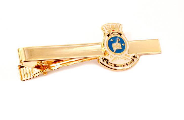 HMAS Creswell Tie Bar on Card Order the quality HMAS Oberon Tie Bar now from the military specialists. This gold tie bar is perfectly sized and features the HMAS Creswell crest in full-colour enamel. Order your tie bar today. Spec
