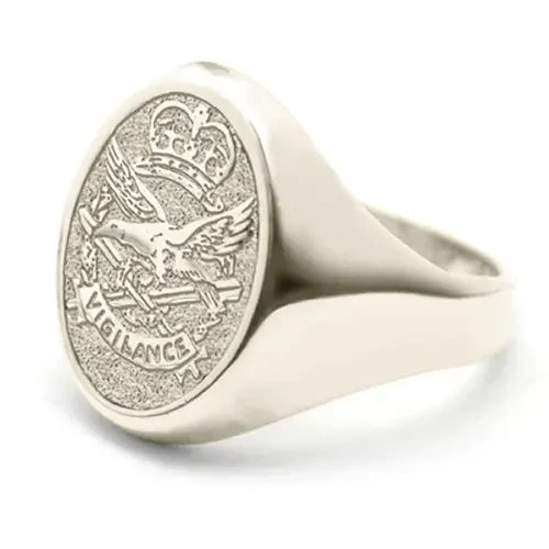 AAAvn 18ct White Gold Ring