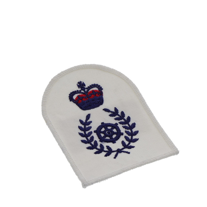 Naval Police Coxswain Chief Petty Officer Badge White Naval Police Coxswain Chief Petty Officer Badge White Order the Quality Naval Police Coxswain Chief Petty Officer Badge in white now from the military specialists. Perfectly sized, this badge has embroidered details ready for wear. Order now. Specificati