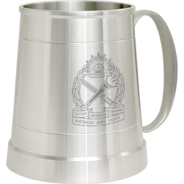 AAC Pewter Tankard AAC Pewter Tankard Australian Army Cadets (AAC) crest Engraved on a traditional pewter tankard from Military Shop. Order online now. This stylish tankard is a brilliant addition to your trophy shelf or pool room.