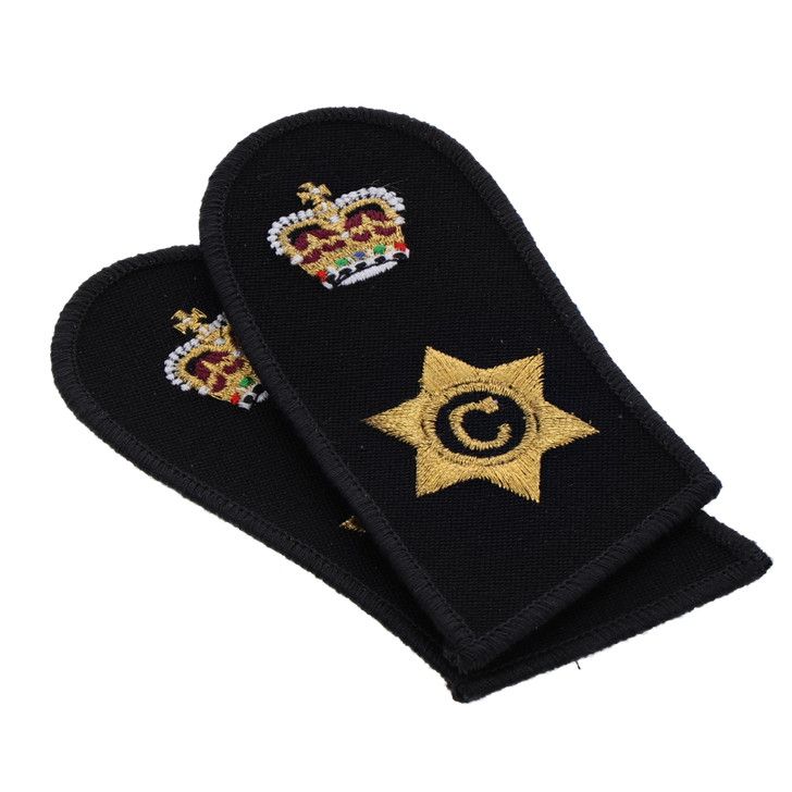 Cook Chief Petty Officer Badge Cook Chief Petty Officer Badge Order the Quality Cook Chief Petty Officer Badge now from the military specialists. Perfectly sized, this badge has embroidered details ready for wear. Order now. Specifications: Material: Embroidered
