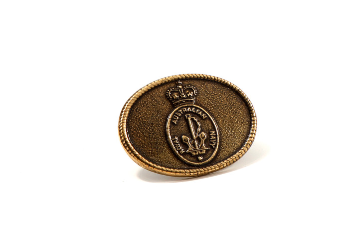 Navy Commendation Gold - Miniature Navy Commendation Gold - Miniature The Navy Gold Commendation is awarded to personnel who have displayed an outstanding contribution through commitment. This is awarded by formation level commanders. Get a beautiful replica miniature N