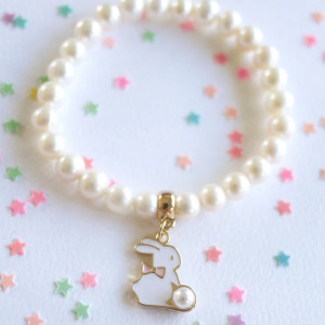 Freshwater Pearl Charm Bracelet - Bunny Freshwater Pearl Charm Bracelet - Bunny