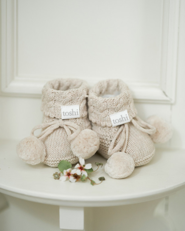 Organic Booties Yummy Oatmeal