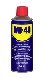 Envase frontal de WD-40 multiusos 400ml con texto que resalta sus funciones: lubricar, proteger, limpiar y eliminar óxido. Envase frontal de WD-40 multiusos 400ml con texto que resalta sus funciones: lubricar, proteger, limpiar y eliminar óxido.