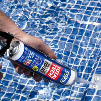Reparaciones en piscinas o lugares con agua