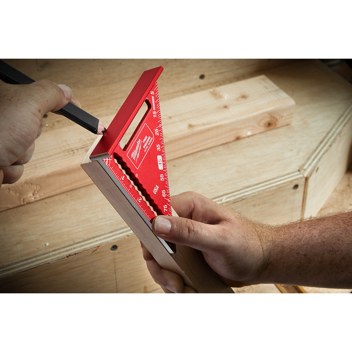 Milwaukee 4-1/2 In. Aluminum Trim/Rafter Square - Rancher Supply (RCS)