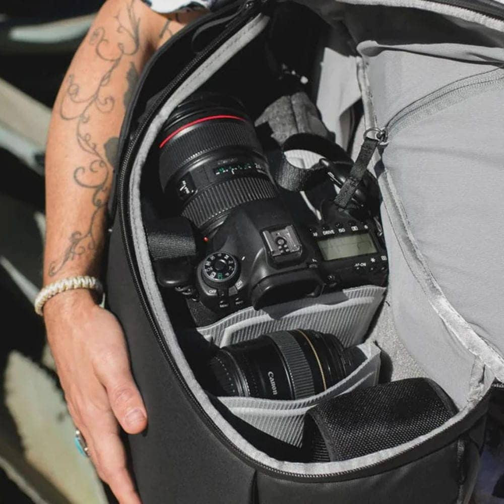 Peak Design Everyday Backpack 20L ① UBCO Peak Design - 20L Everyday Backpack