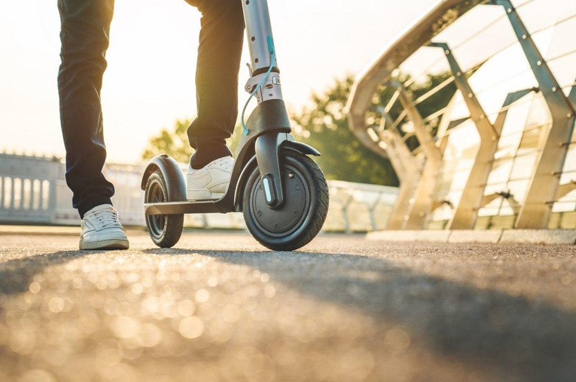 What Makes an E-Bike Different From a Moped or Scooter?