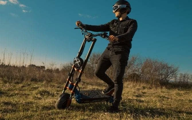 Top 5 Fastest Electric Scooters making their Places in the Streets of Canada