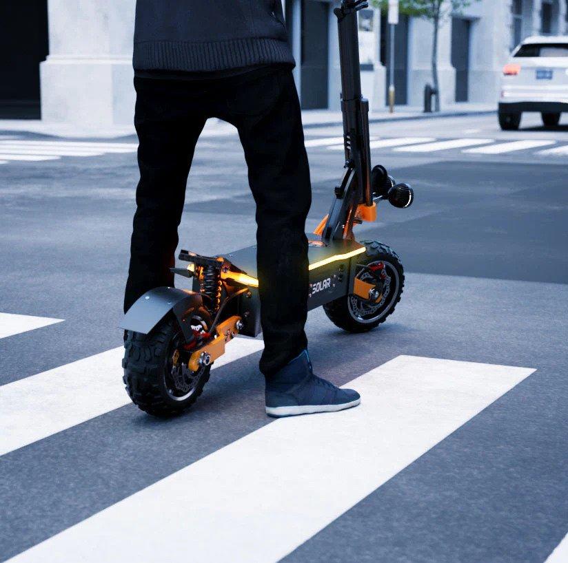 Solar FF 2.0 Black Edition Electric Scooter