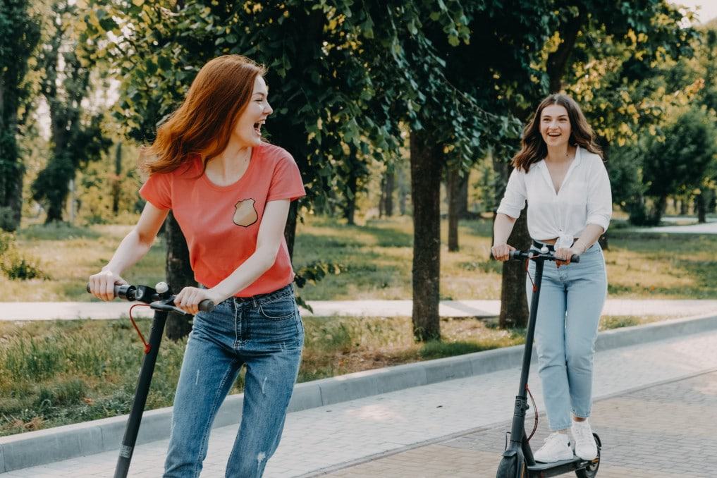 Best Electric Scooters for Commuting 2023 - Smartwheel Canada