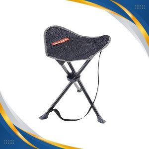 F3050 - FOLDABLE TRIPOD STOOL