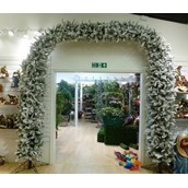 8ft Flocked Arch 2736 Tips