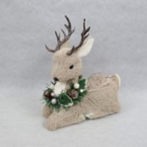 Deer Lying down with Acorns 22x10x26cm 