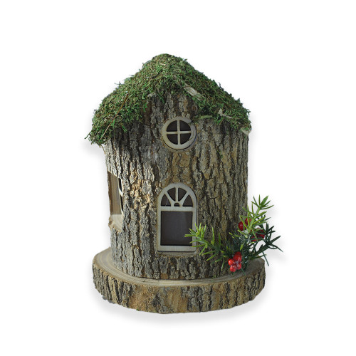 Wooden House with red berries and pine 12x12x17cm