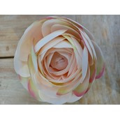 19.5" Ranunculus Lt Pink
