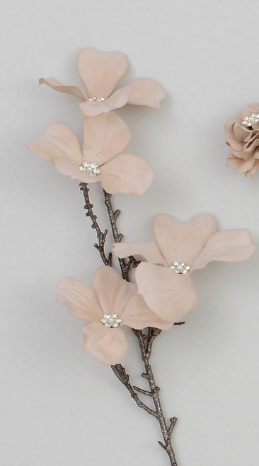 48cm Dogwood Spray Champagne