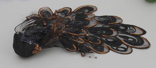 26cm Sequin/Berry Bird w/Clip Blk