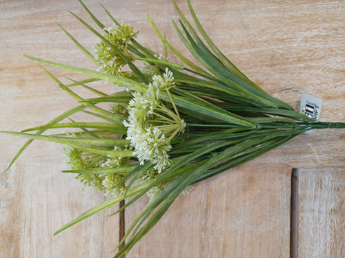 36cm Queen Ann Lace Bush Cream