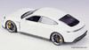 Welly 1:24 Porsche Taycan Turbo S, White