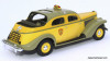 Automodello 1:43 1941 Checker Model A Taxi: New York Cab Co. Yellow